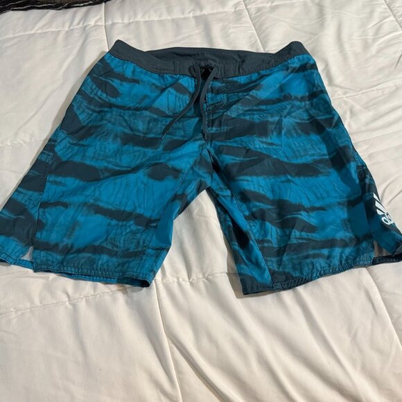 adidas Men's 2 Colored Tech Short size 32 - Picture 1 of 5